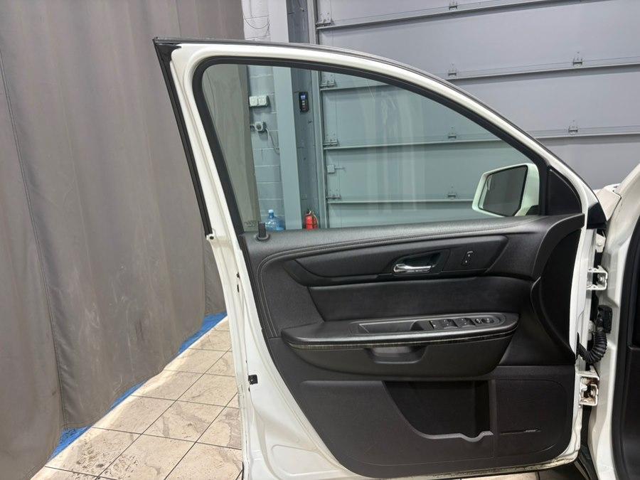 used 2014 GMC Acadia car, priced at $10,595