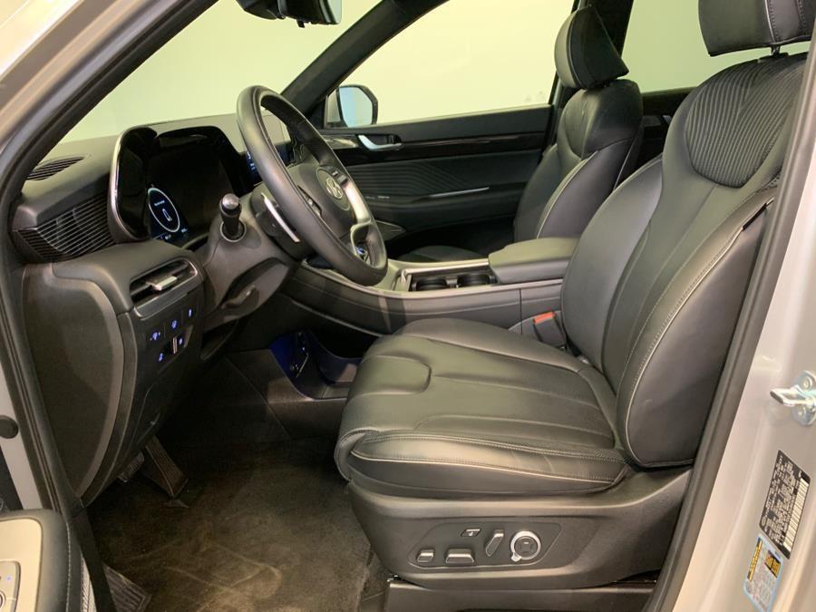 used 2025 Hyundai Palisade car, priced at $45,666