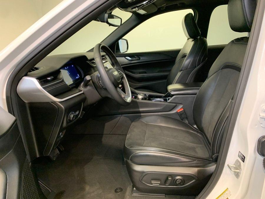 used 2023 Jeep Grand Cherokee car