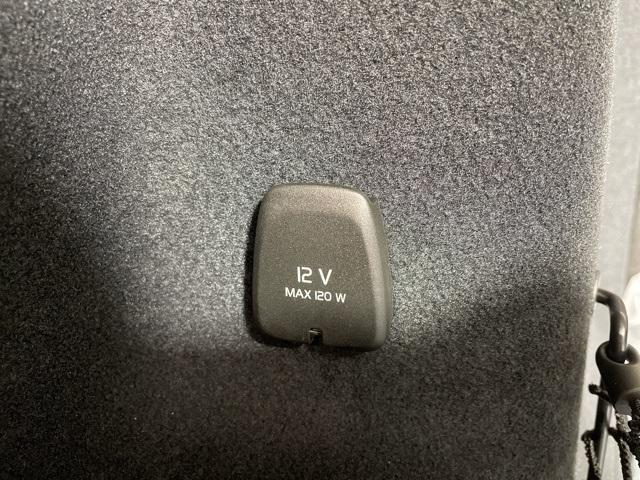 new 2025 Volvo XC60 Plug-In Hybrid car, priced at $63,235