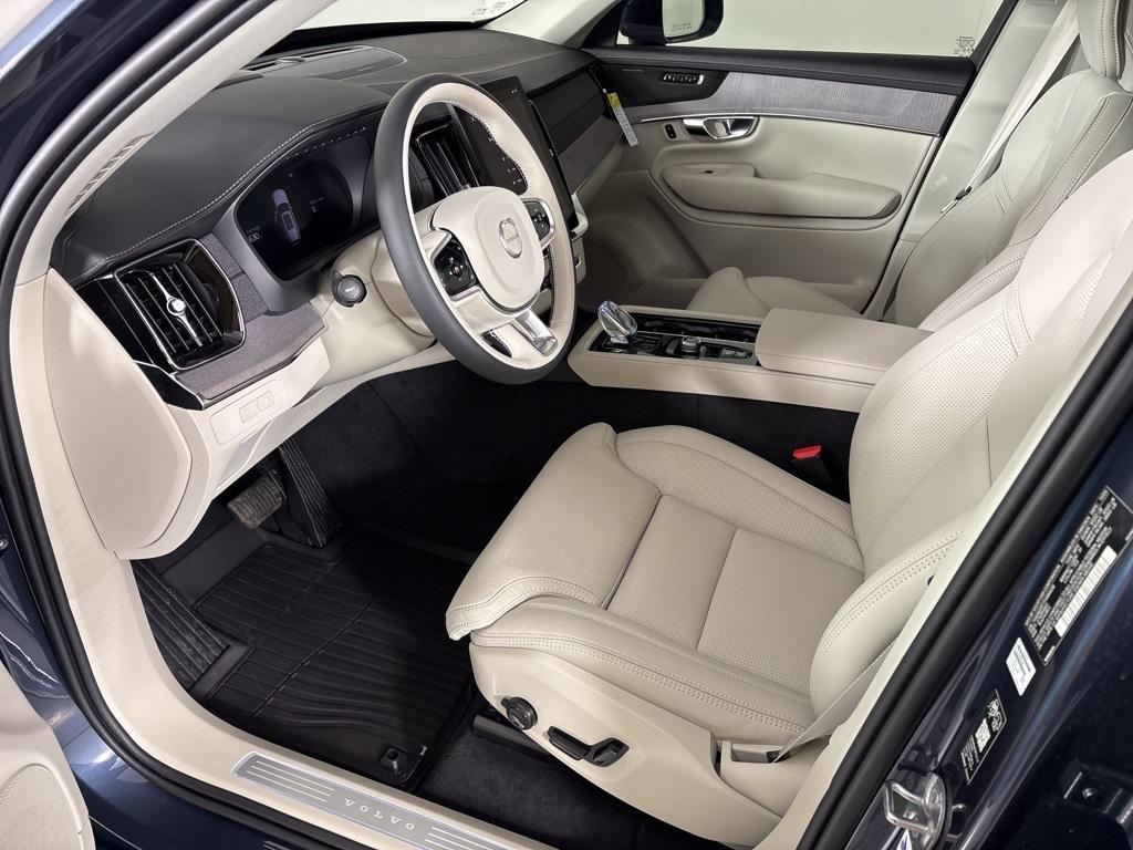 new 2026 Volvo XC90 Plug-In Hybrid car, priced at $83,205