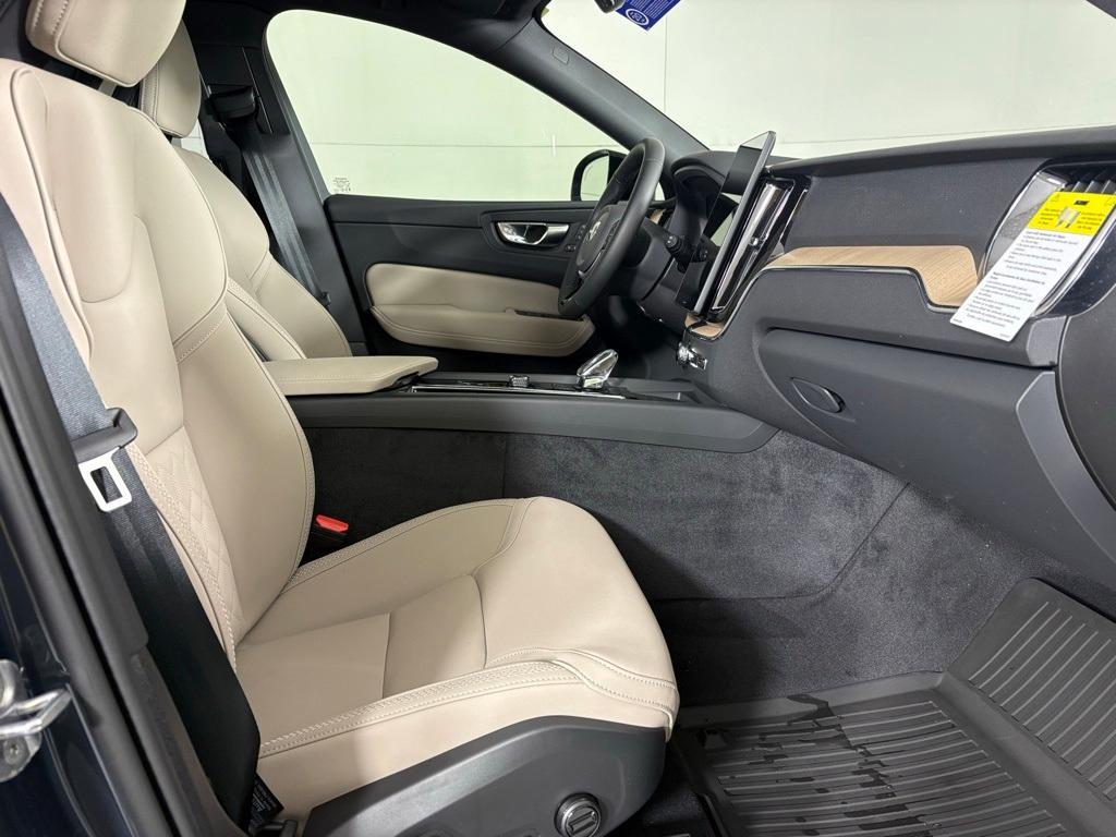 new 2026 Volvo XC60 car, priced at $56,105