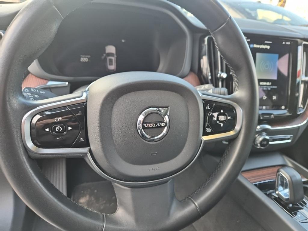 used 2023 Volvo XC60 car, priced at $31,000