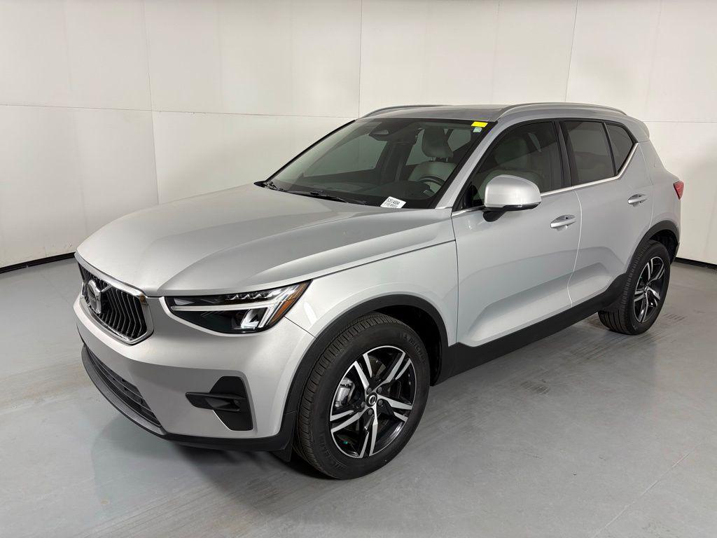 used 2023 Volvo XC40 car, priced at $29,500