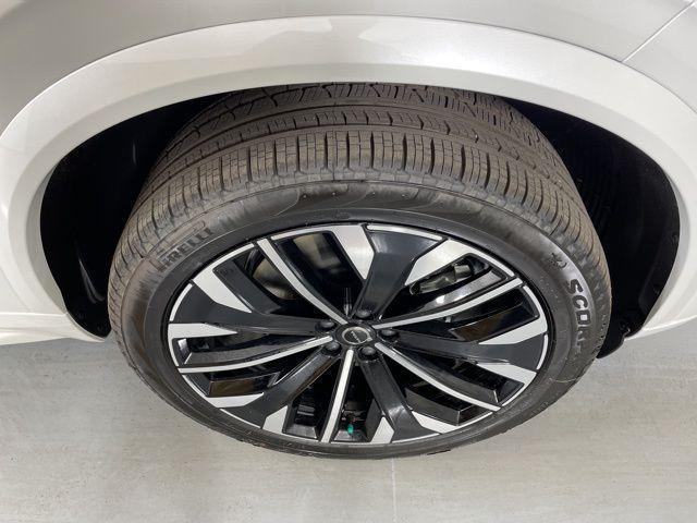 new 2026 Volvo XC90 Plug-In Hybrid car, priced at $78,875