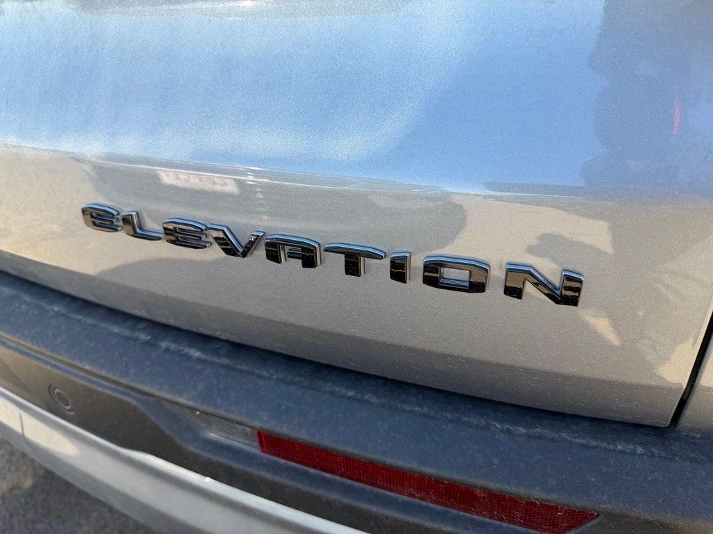 used 2025 GMC Acadia car, priced at $35,000