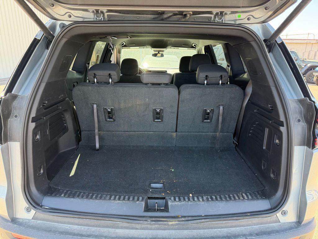 used 2025 GMC Acadia car, priced at $35,000