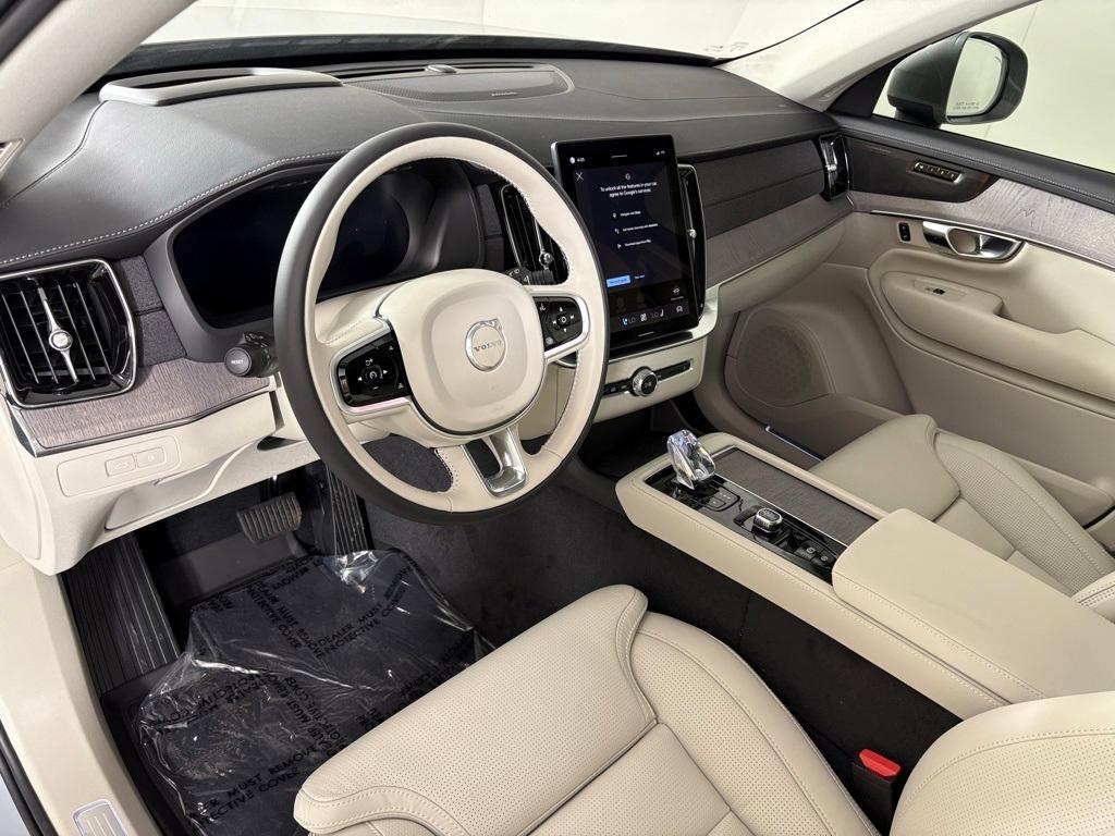 new 2026 Volvo XC90 Plug-In Hybrid car, priced at $83,625