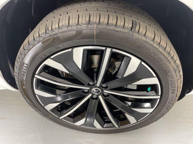 new 2026 Volvo XC90 car, priced at $65,730