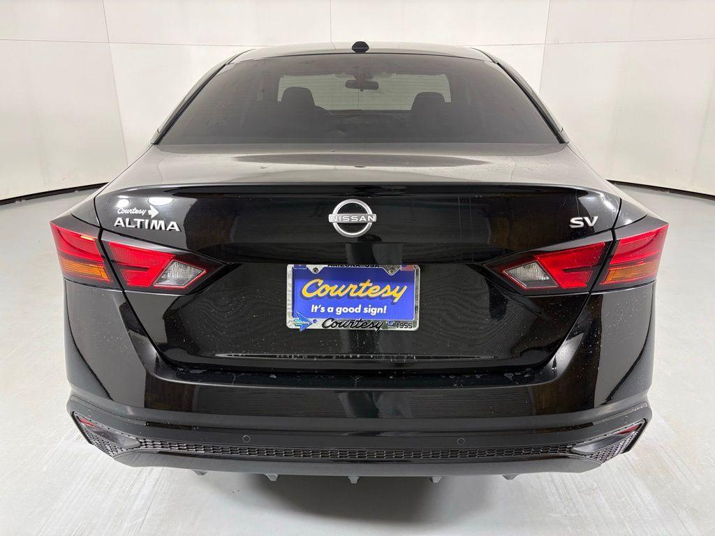 used 2023 Nissan Altima car, priced at $17,100