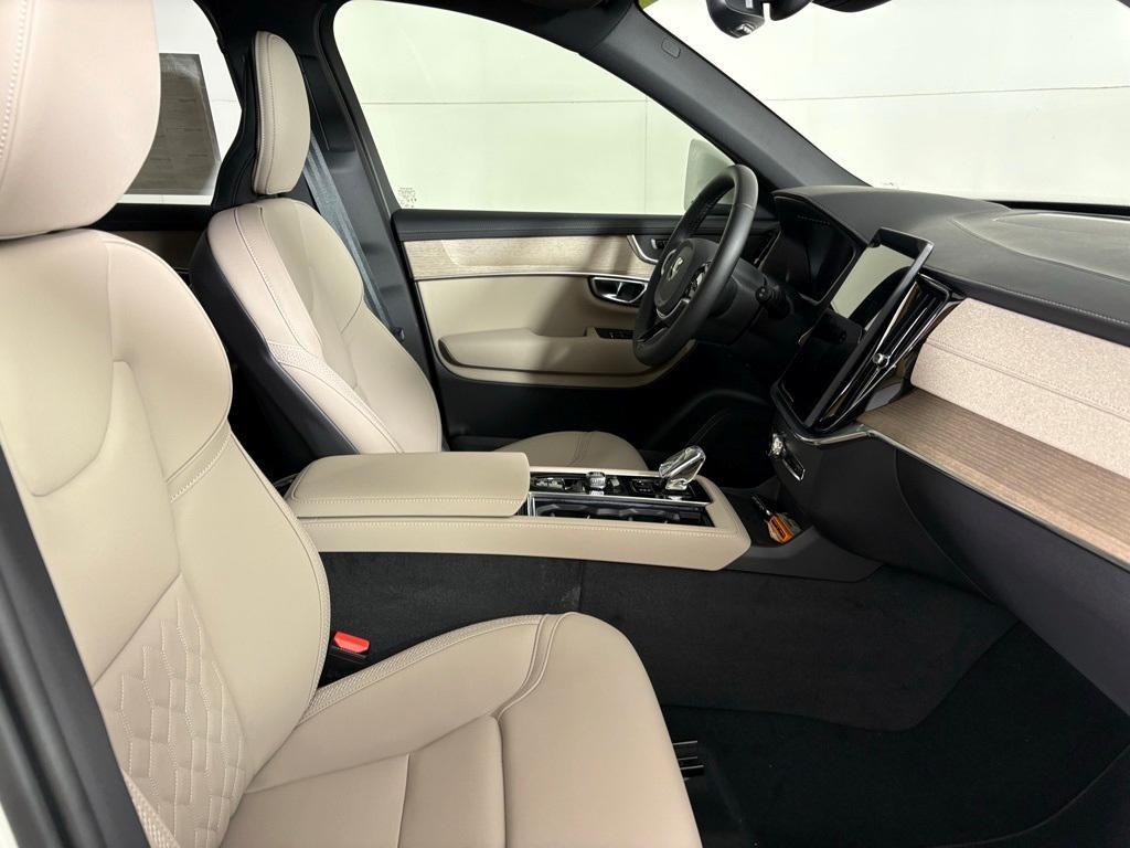 new 2026 Volvo XC90 car, priced at $65,235