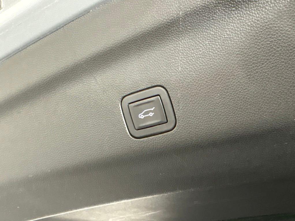 used 2025 Chevrolet Suburban car, priced at $61,599