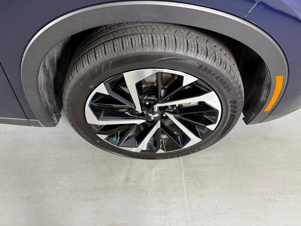 used 2024 Mitsubishi Outlander car, priced at $19,000