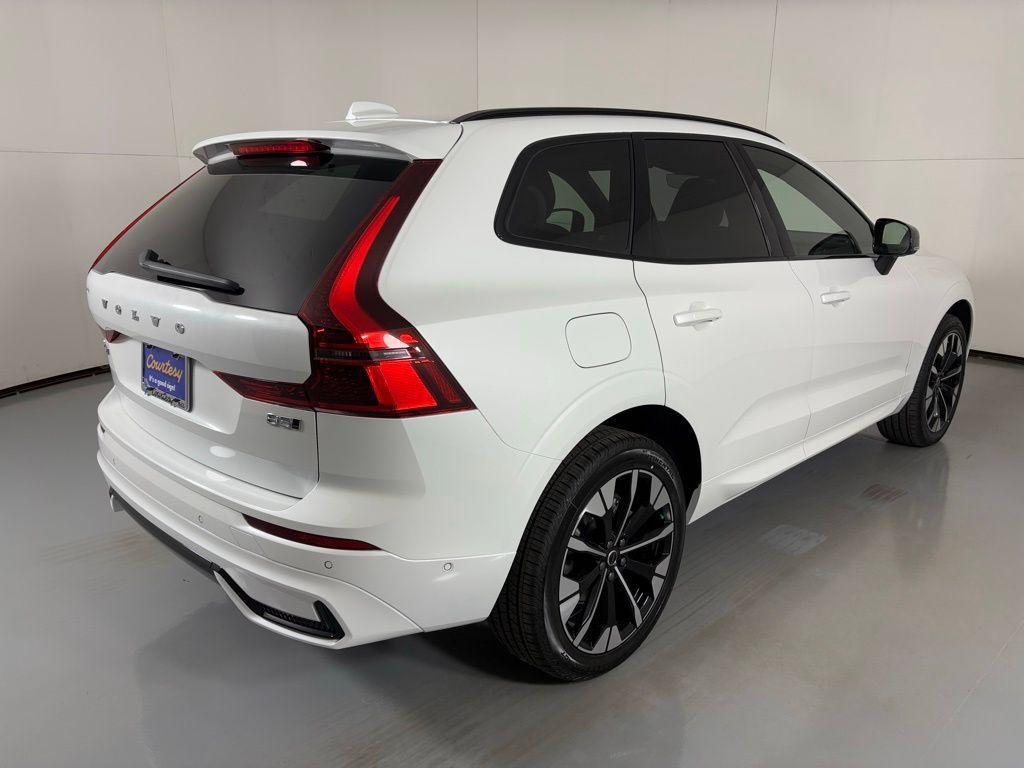 new 2026 Volvo XC60 car, priced at $57,315