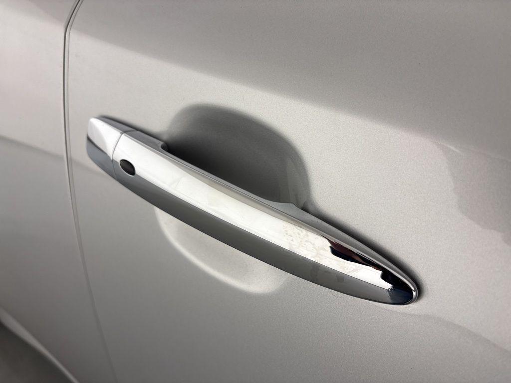 used 2019 Nissan Leaf car, priced at $9,500