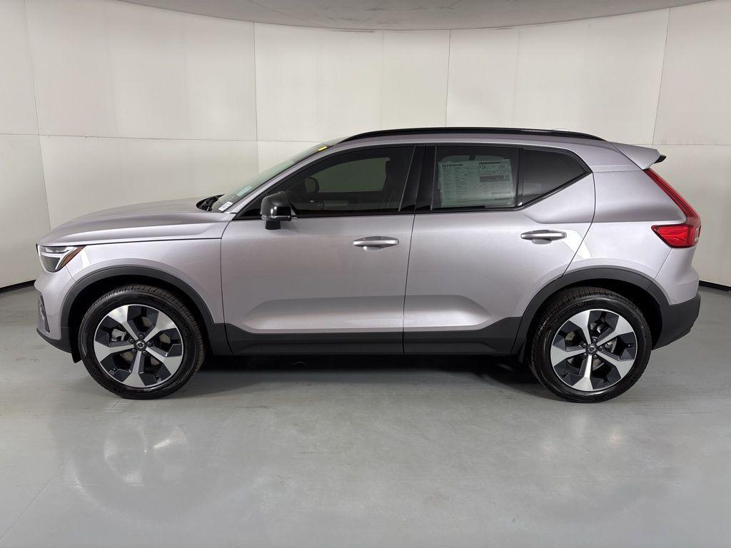 new 2026 Volvo XC40 car, priced at $44,245