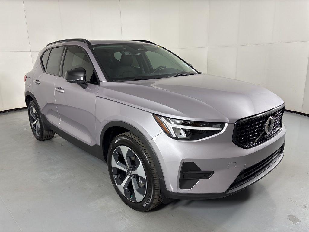 new 2026 Volvo XC40 car, priced at $44,245