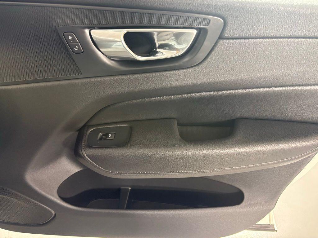 used 2020 Volvo XC60 car, priced at $23,500