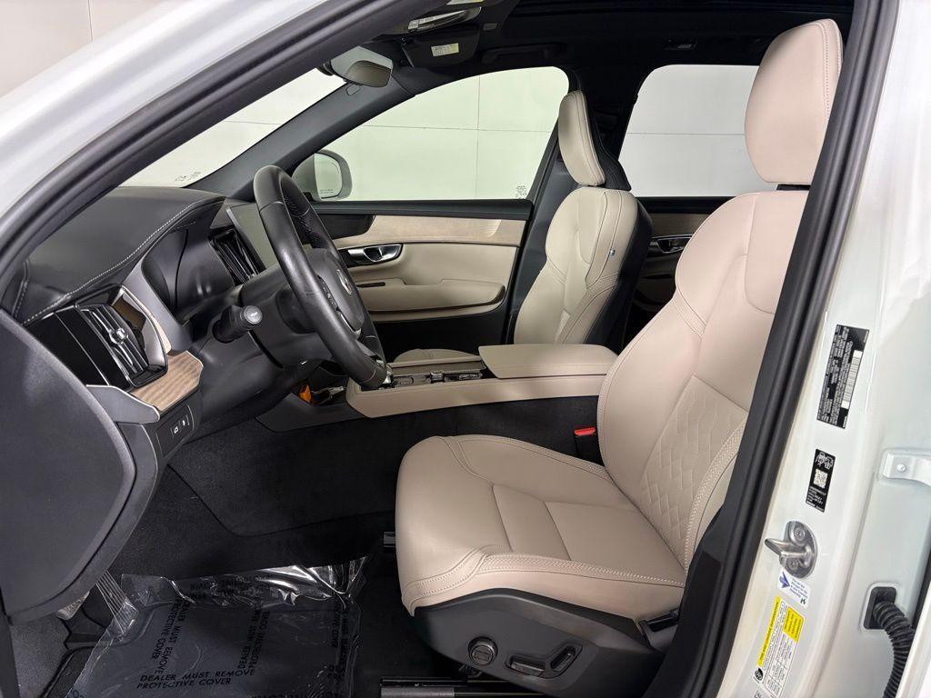 new 2026 Volvo XC90 Plug-In Hybrid car, priced at $81,594