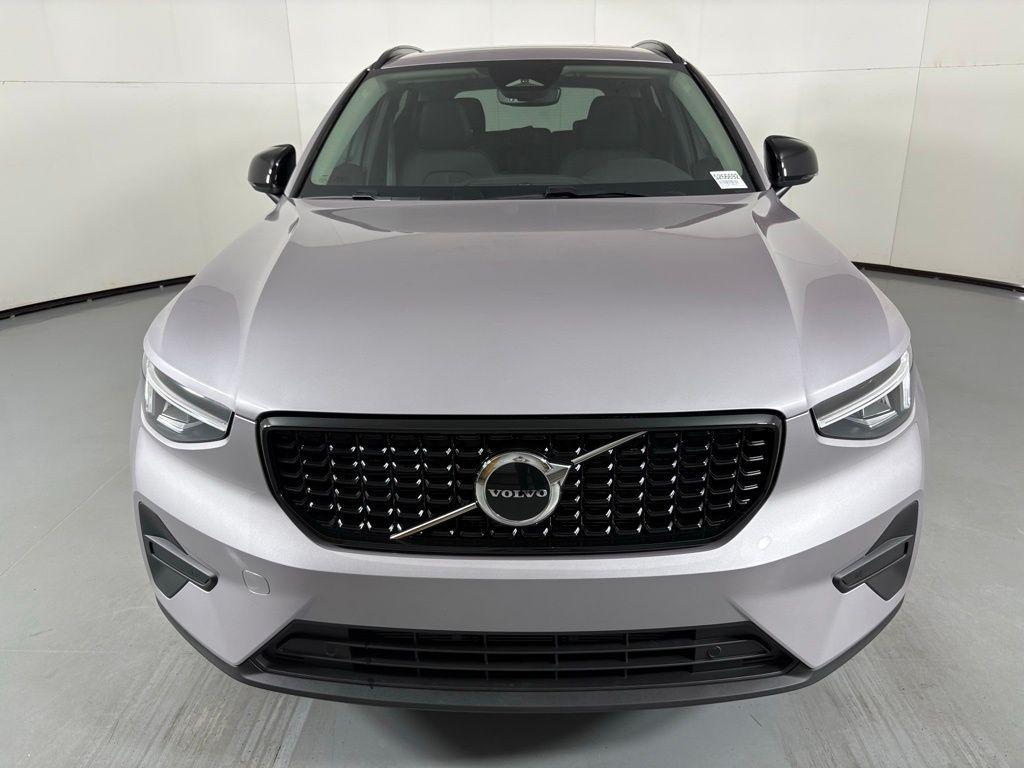 new 2026 Volvo XC40 car, priced at $44,694