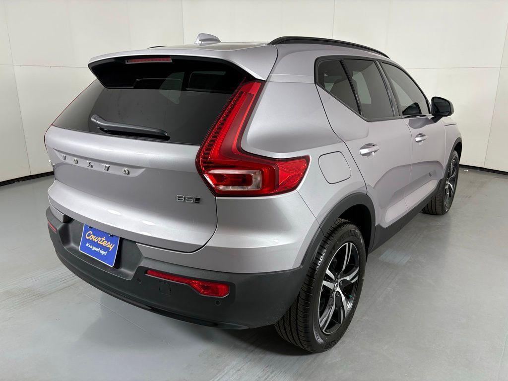 new 2026 Volvo XC40 car, priced at $44,694