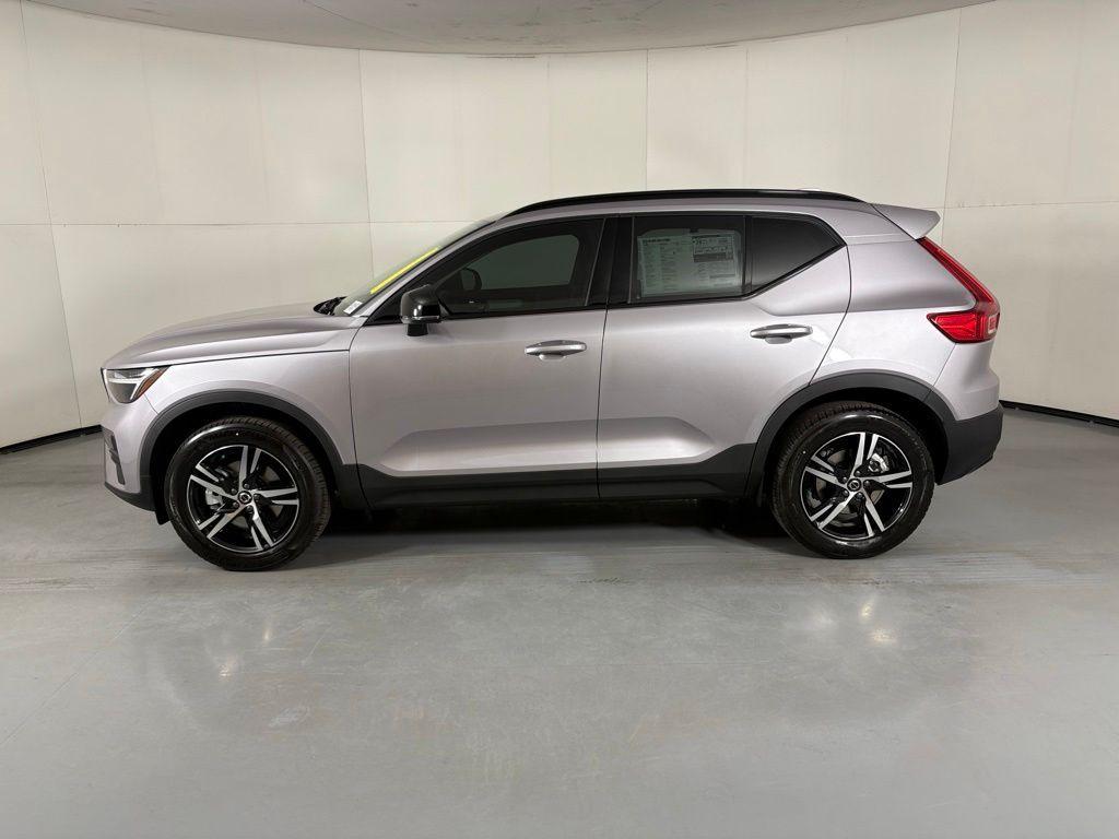 new 2026 Volvo XC40 car, priced at $44,694