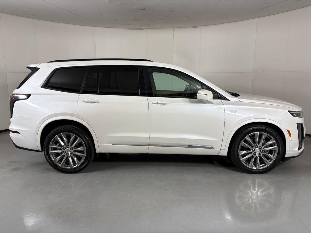 used 2020 Cadillac XT6 car, priced at $30,599