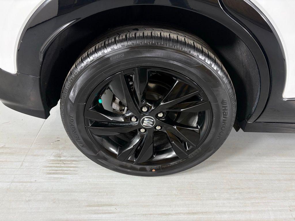 used 2024 Buick Encore GX car, priced at $20,000