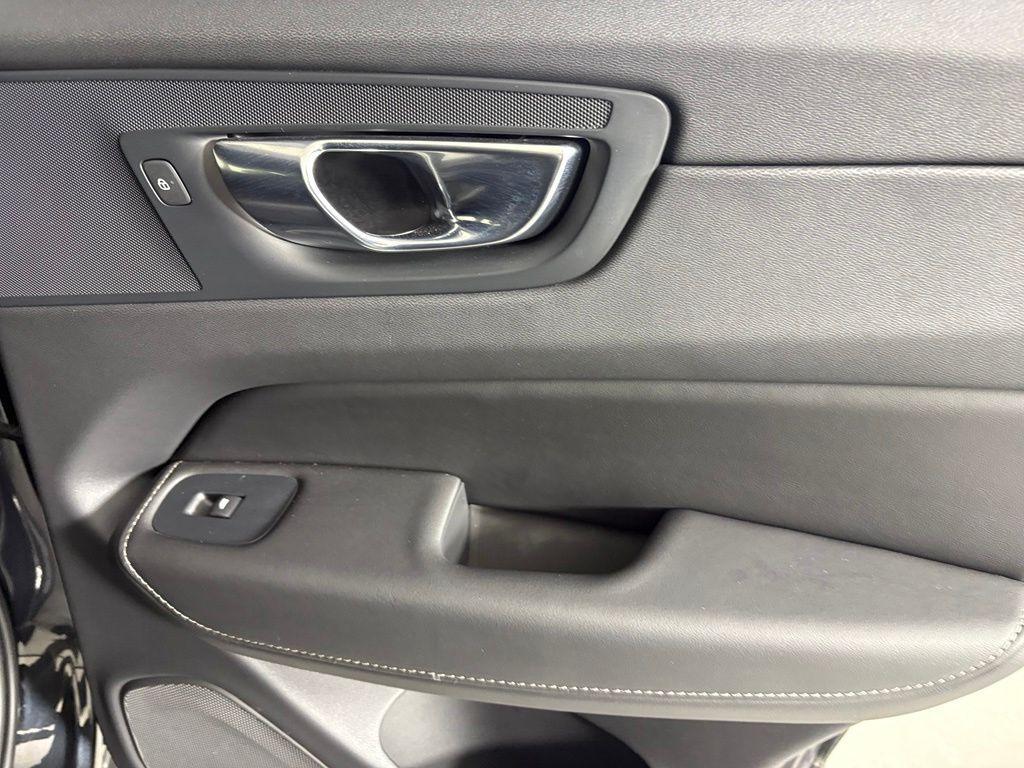 used 2024 Volvo XC60 Recharge Plug-In Hybrid car, priced at $47,099