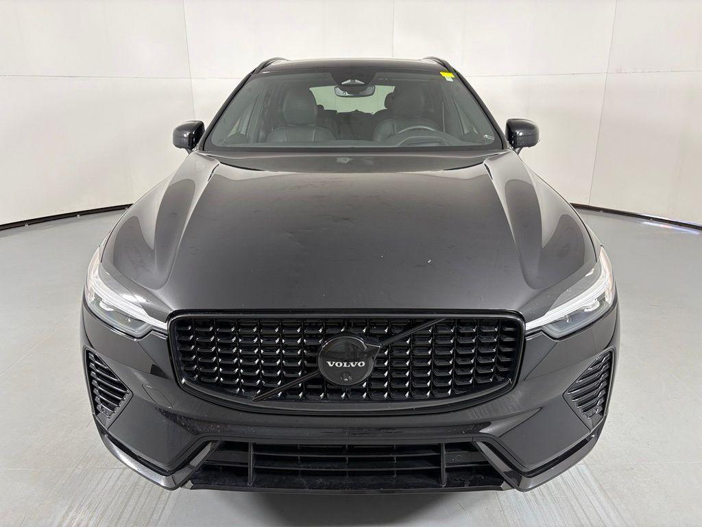 used 2024 Volvo XC60 Recharge Plug-In Hybrid car, priced at $47,099