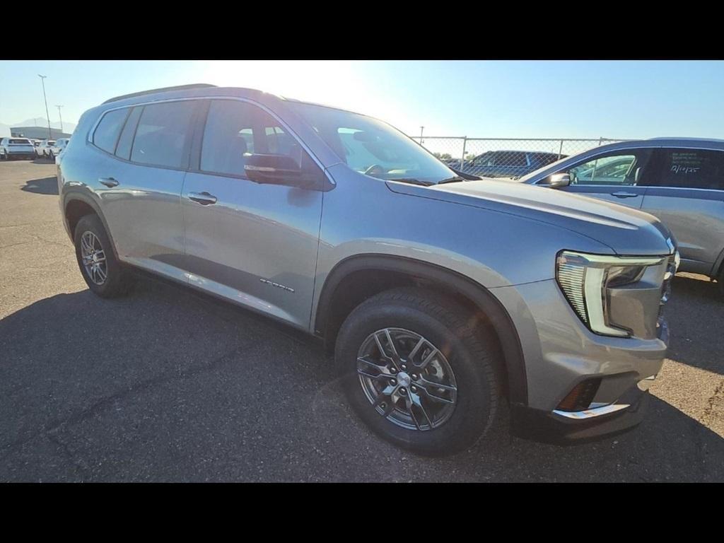 used 2025 GMC Acadia car, priced at $31,500
