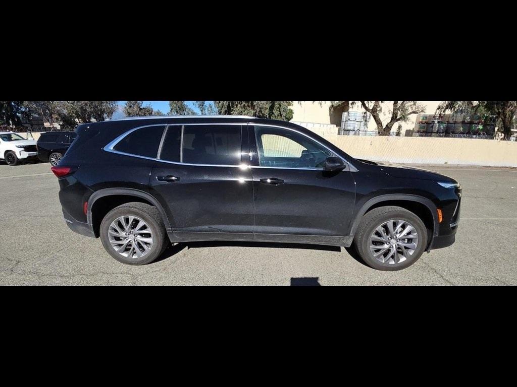 used 2025 Buick Enclave car, priced at $34,500