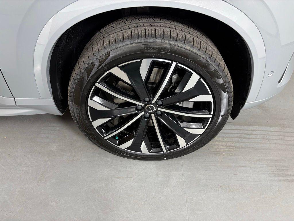 new 2026 Volvo XC90 Plug-In Hybrid car, priced at $81,843
