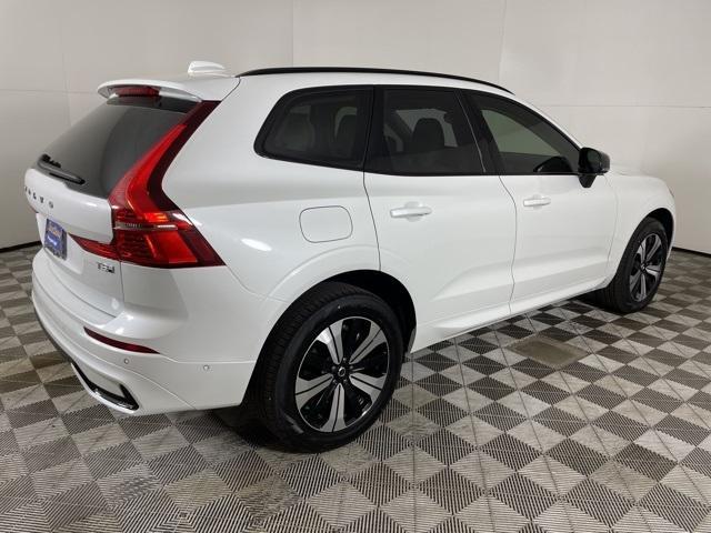 new 2025 Volvo XC60 Plug-In Hybrid car, priced at $55,500