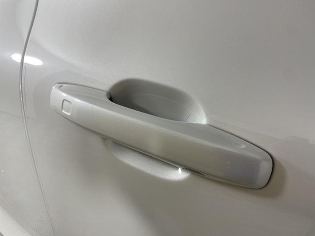 new 2025 Volvo XC60 Plug-In Hybrid car, priced at $55,500