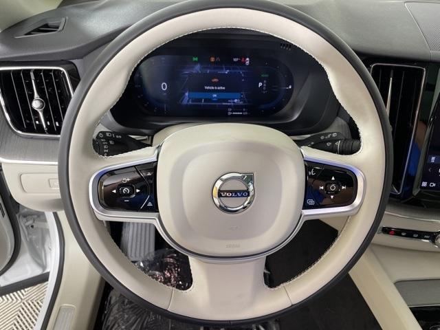 new 2025 Volvo XC60 Plug-In Hybrid car, priced at $55,500