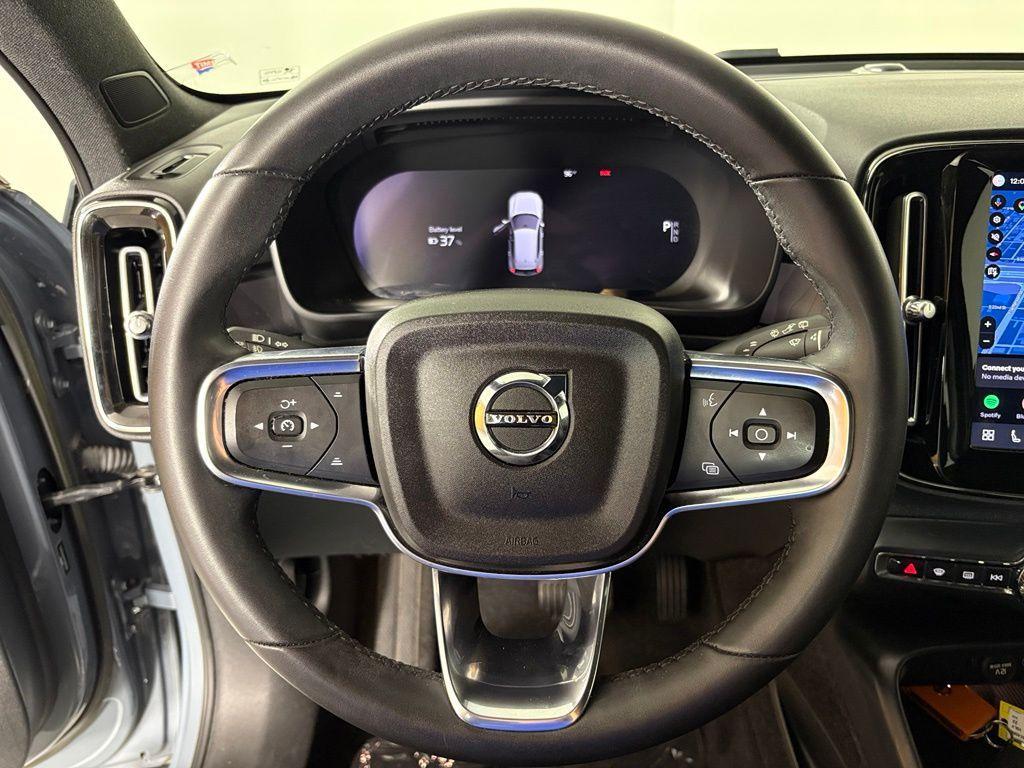 used 2023 Volvo XC40 Recharge Pure Electric car, priced at $25,099