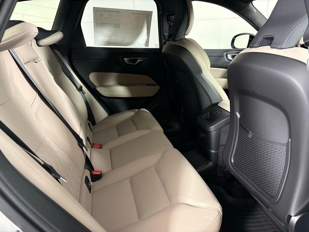 new 2026 Volvo XC60 Plug-In Hybrid car, priced at $67,905