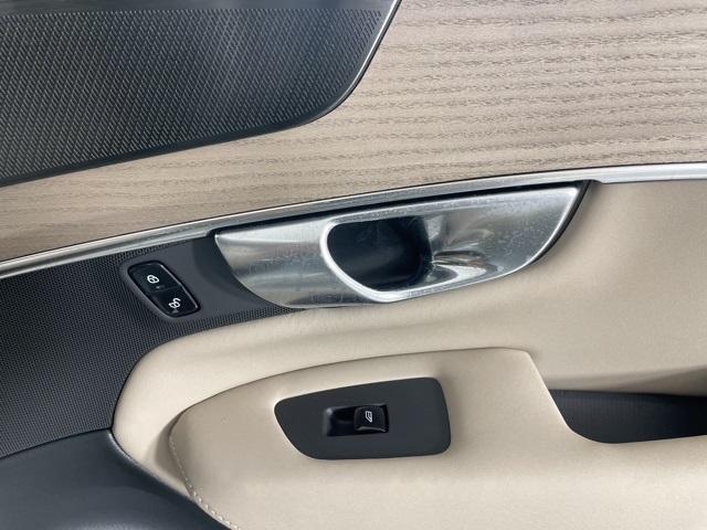 new 2026 Volvo XC90 car, priced at $66,230