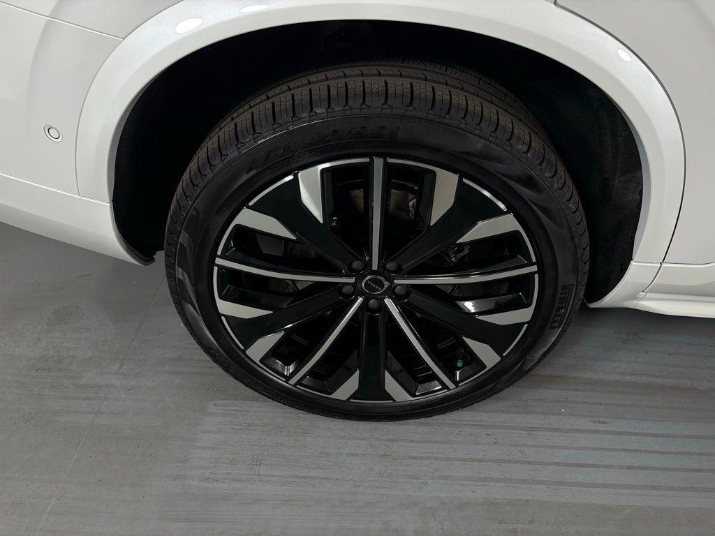 new 2026 Volvo XC90 Plug-In Hybrid car, priced at $78,660