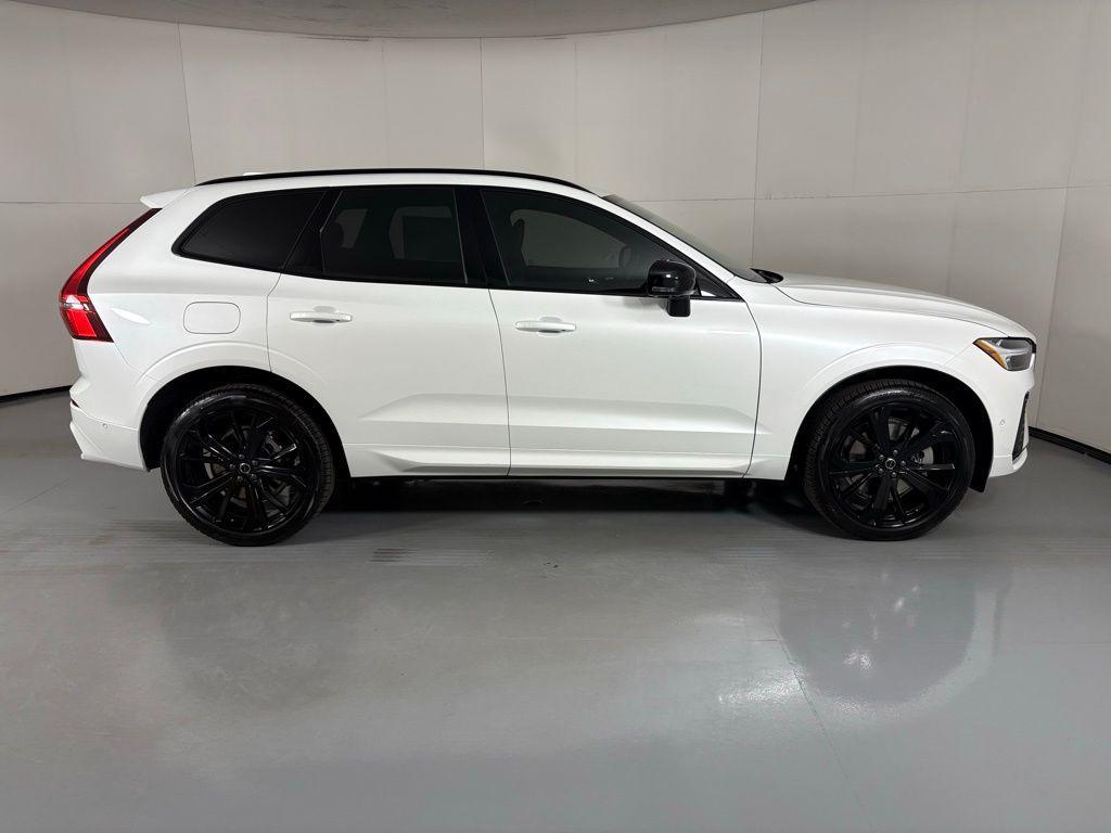 new 2026 Volvo XC60 Plug-In Hybrid car, priced at $72,835
