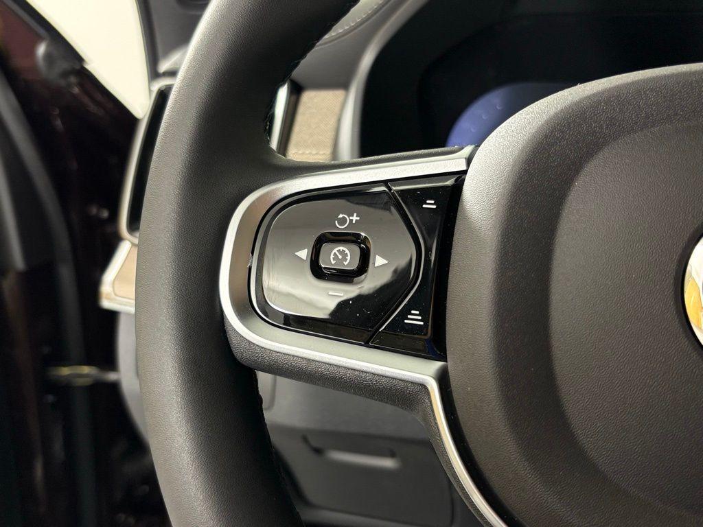 new 2026 Volvo XC90 Plug-In Hybrid car, priced at $82,710