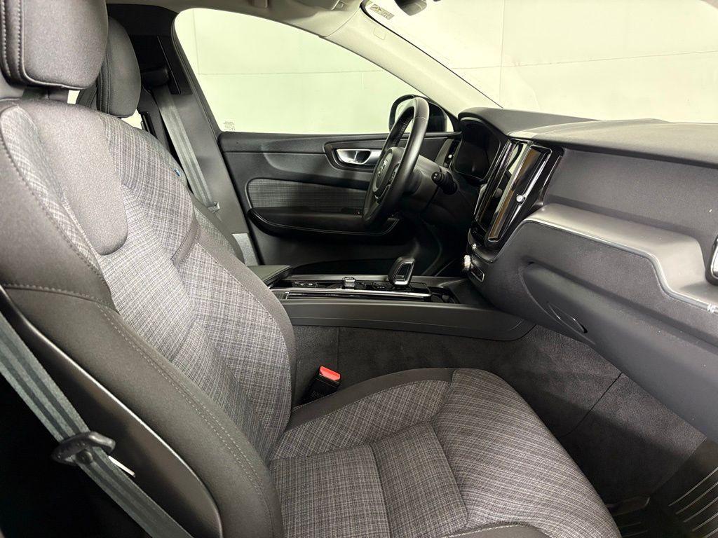 used 2024 Volvo XC60 car, priced at $33,099