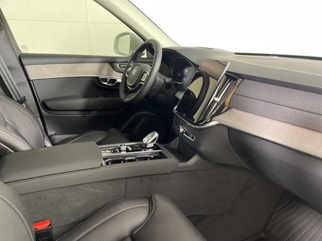 new 2025 Volvo XC90 Plug-In Hybrid car, priced at $75,000