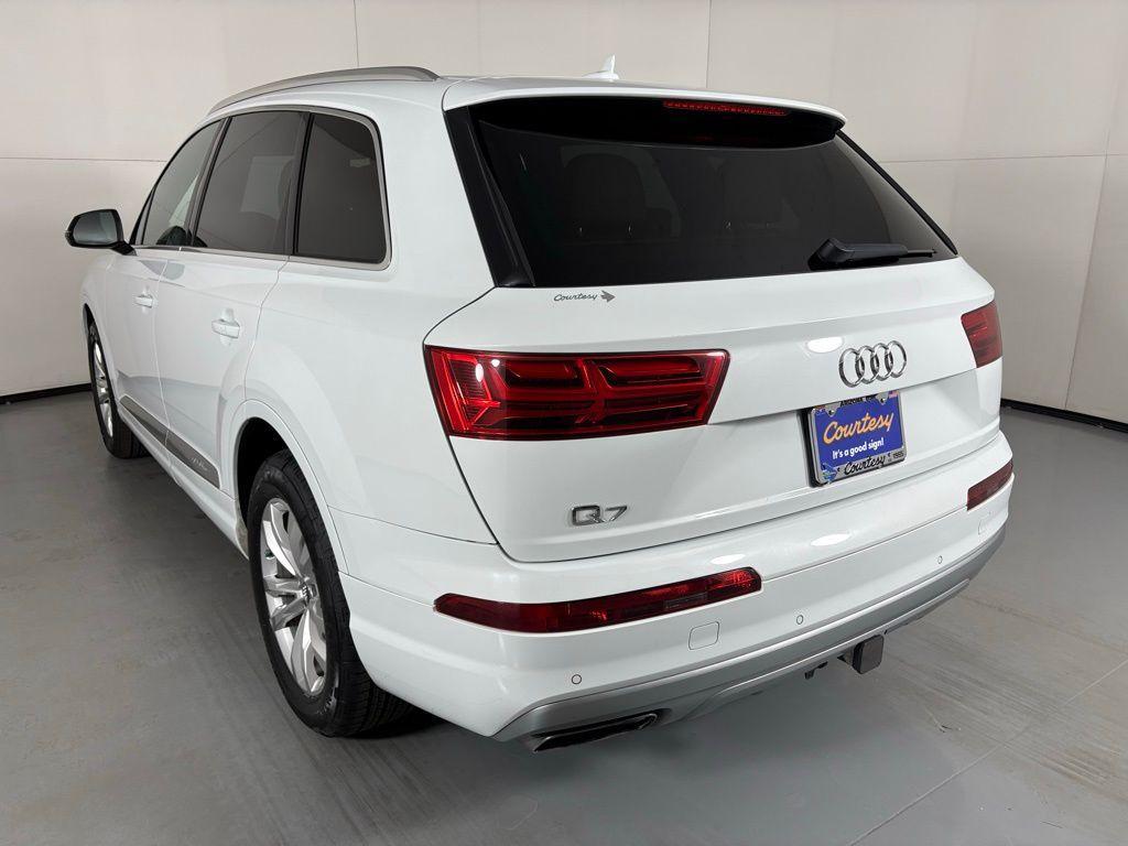 used 2019 Audi Q7 car, priced at $15,000