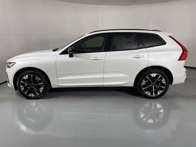 new 2026 Volvo XC60 car, priced at $55,985
