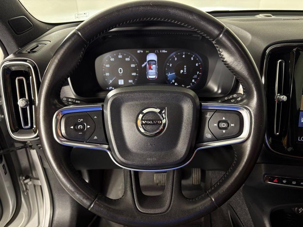 used 2019 Volvo XC40 car, priced at $20,500