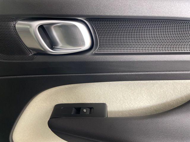 new 2026 Volvo XC40 car, priced at $41,425