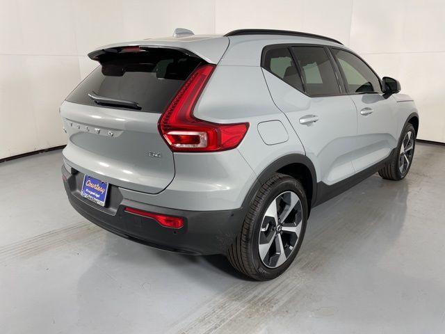 new 2026 Volvo XC40 car, priced at $41,425