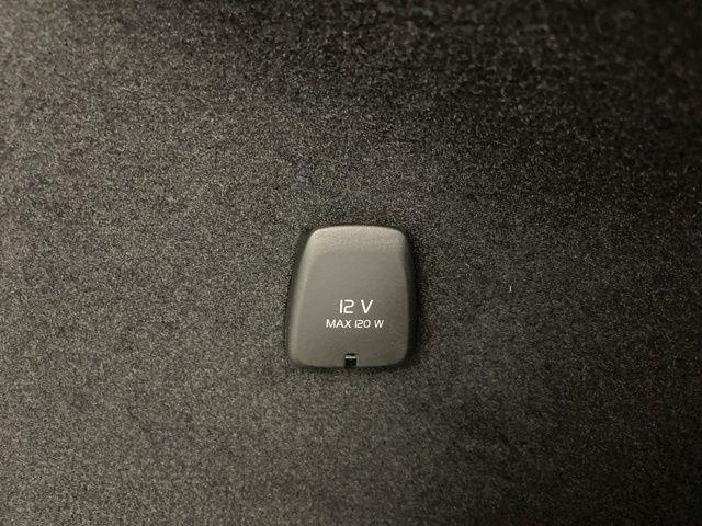 new 2025 Volvo XC90 car, priced at $67,065